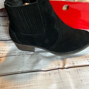 NWT Propet Black Ankle Boots 9.5 W